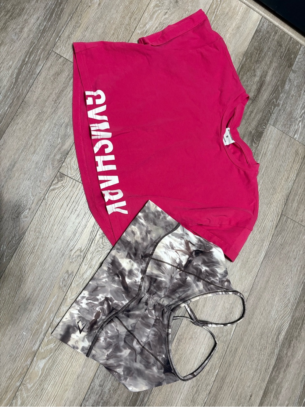 Gymshark Hot Pink Tee and Brown Bra Top Bundle